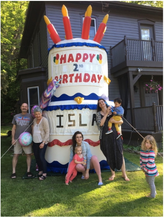 Inflateable birthday cake